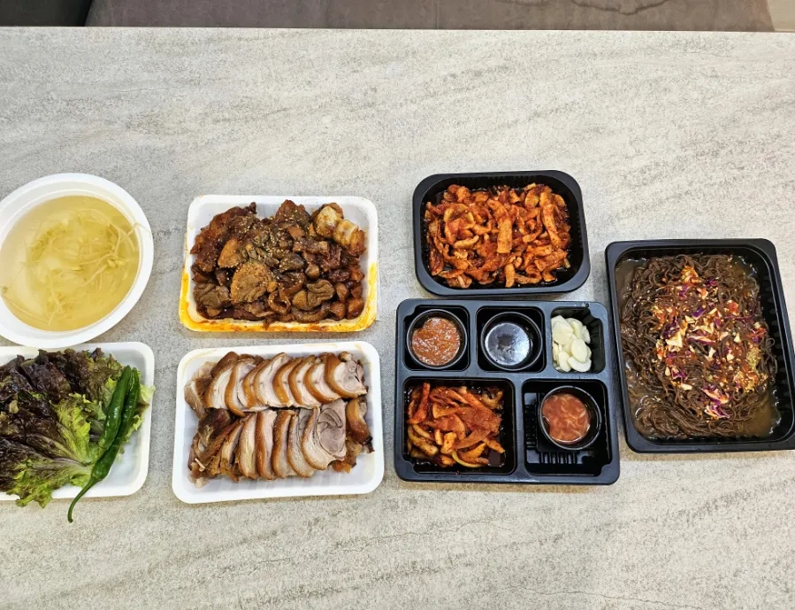 촌놈족발 이미지