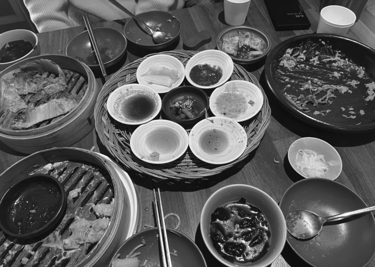 일이이사 이미지