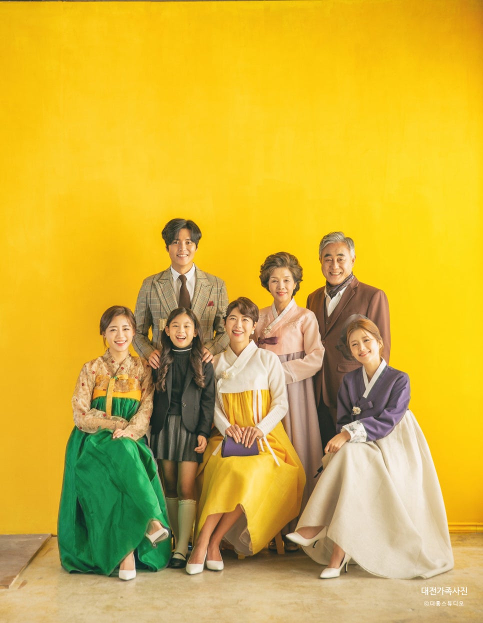 더홍 이미지