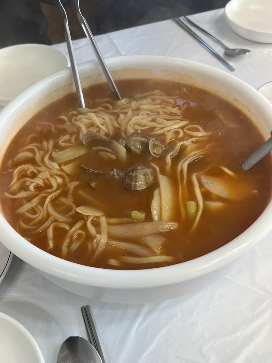 모이세칼국수 이미지