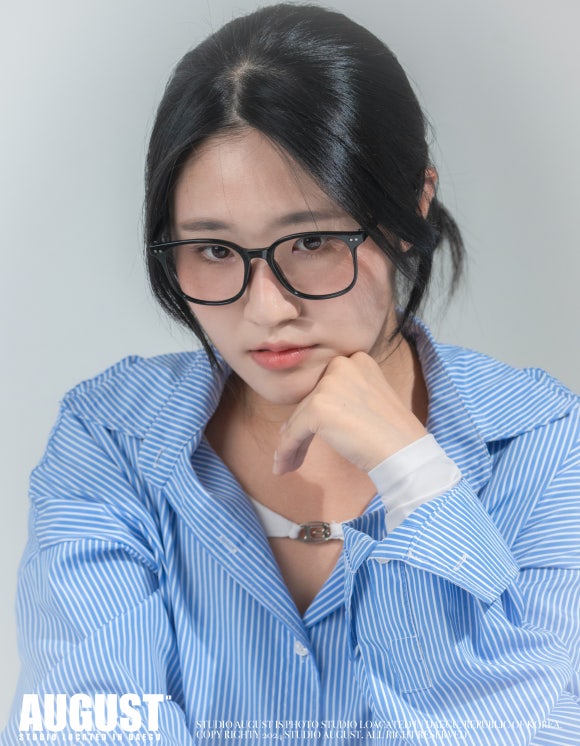 스튜디오팔월 이미지