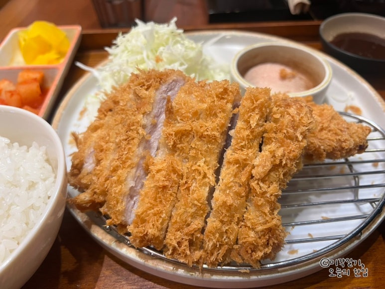 카츠업 이미지