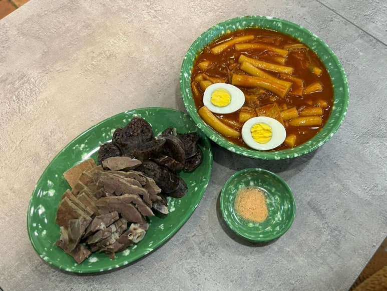 기백분식토스트 이미지