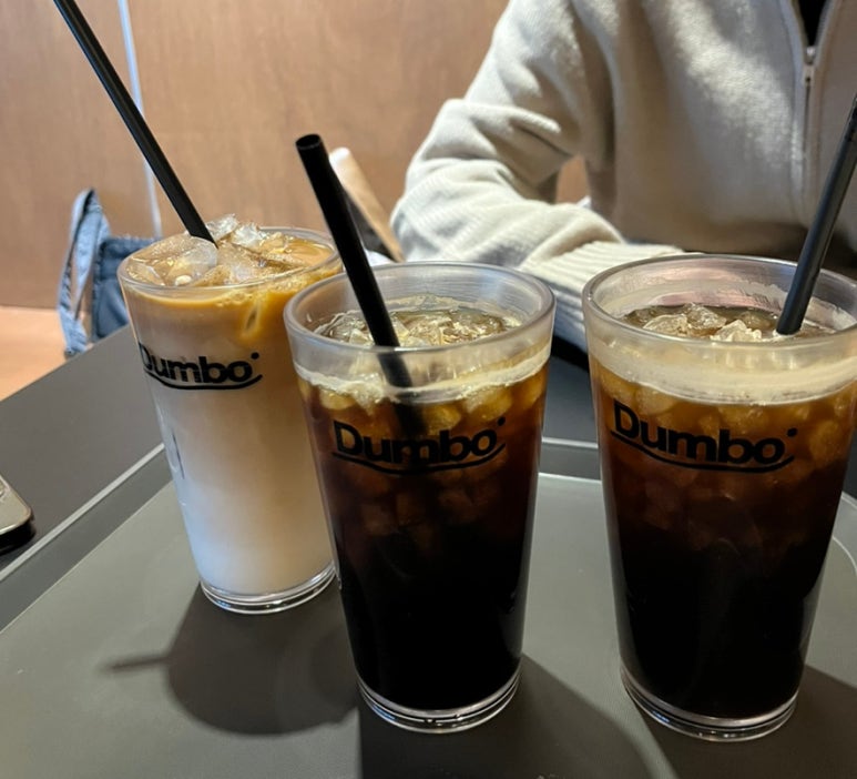 덤보커피앤바 이미지