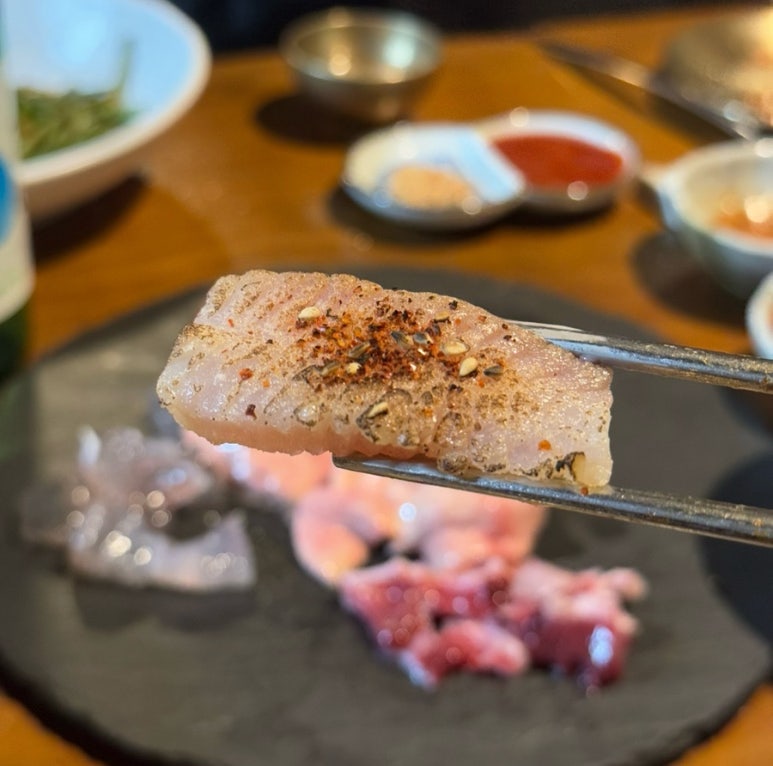 흑산도홍어홍연 이미지