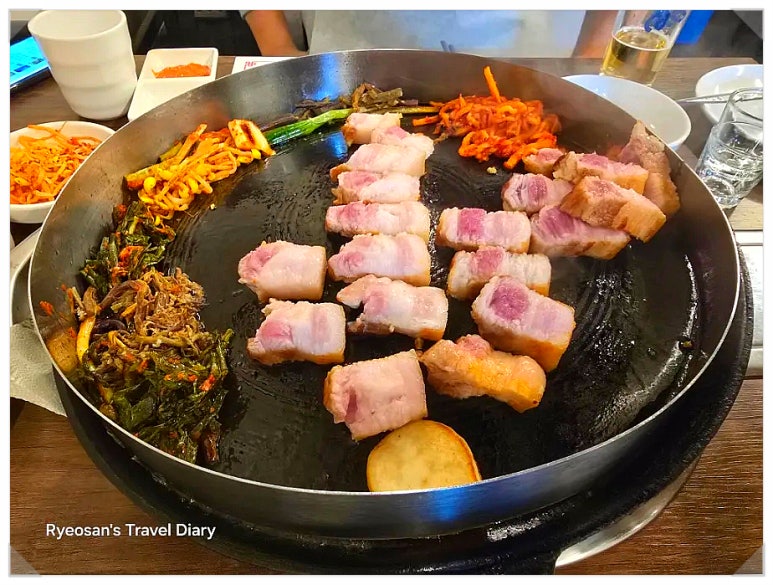 고려삼겹 이미지