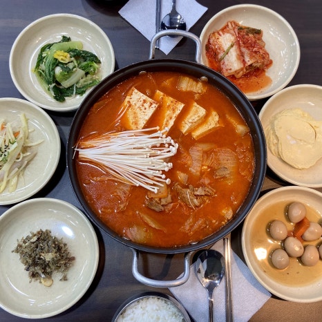이모네 생고기 이미지