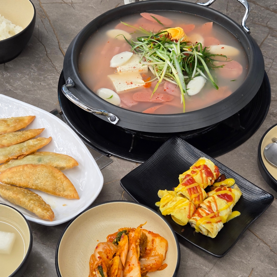 황금조부대찌개 이미지