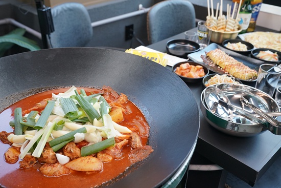 통큰 솥뚜껑 닭볶음탕 구월점 이미지