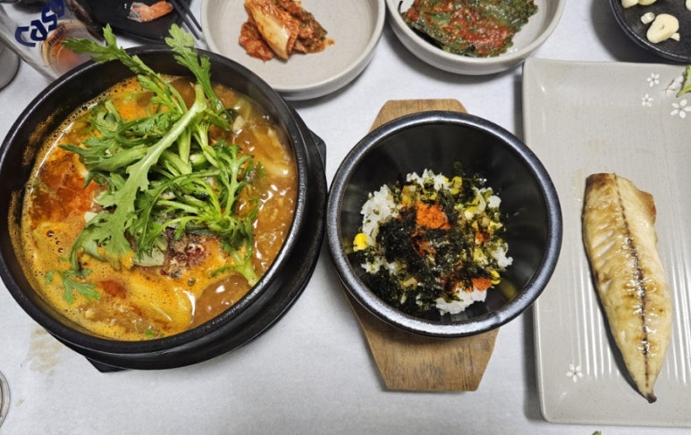 2번지회초밥 이미지