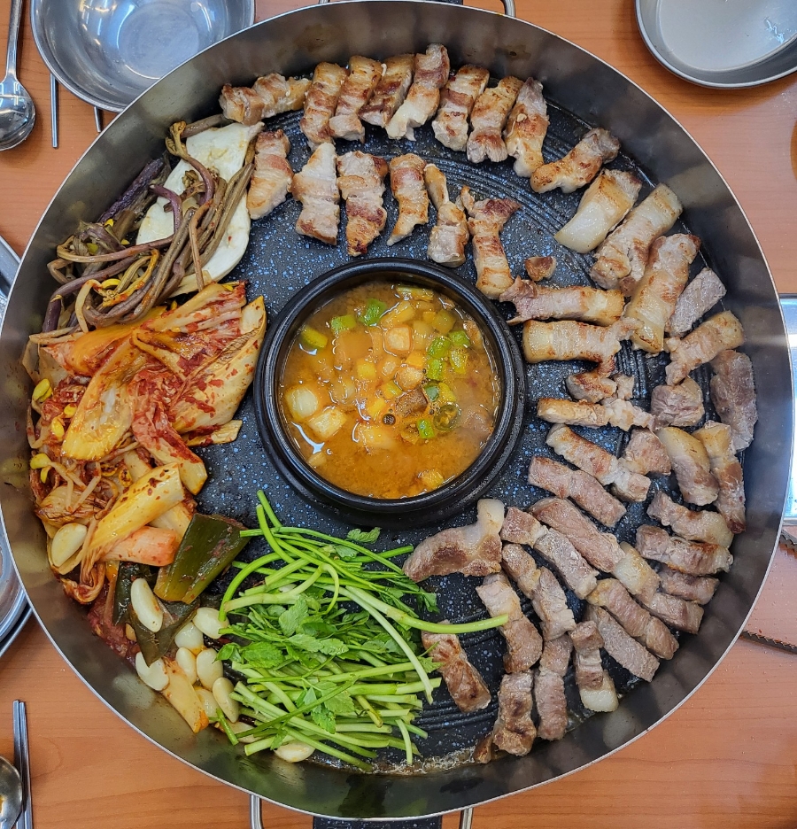 효자동솥뚜껑 진주혁신점 이미지