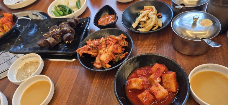 청년감자탕순대국 평택고덕점 이미지