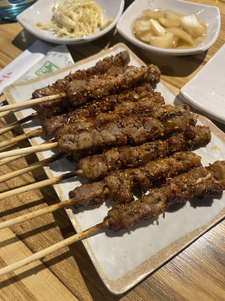 아반티양꼬치 이미지