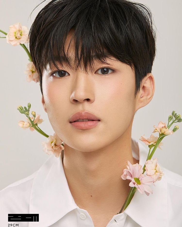 뮤 미용실 이미지