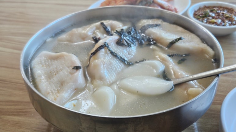 복채손만두 이미지