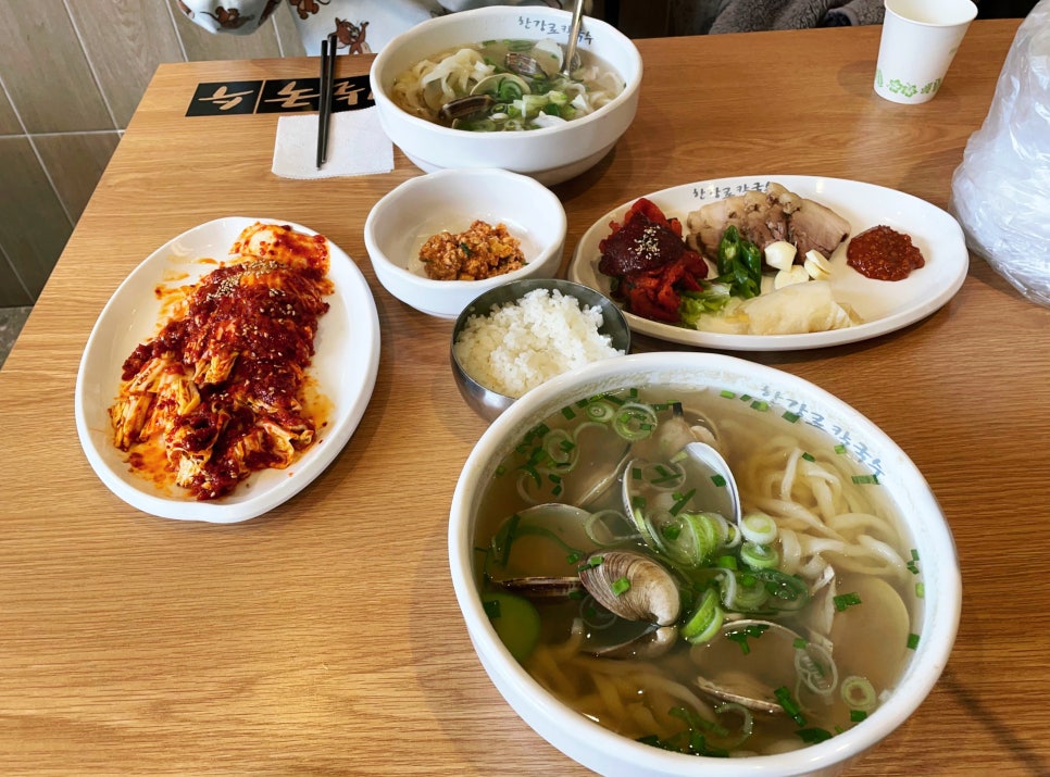 백합칼국수 & 보쌈 이미지