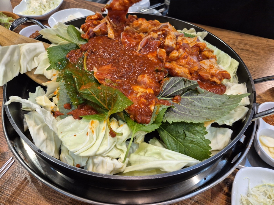 오근내8닭갈비 이미지