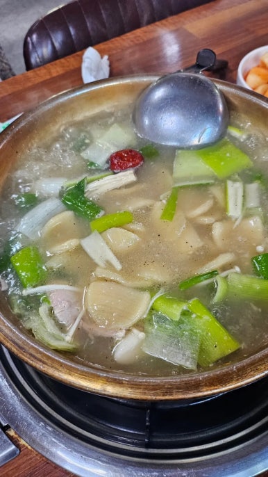 큰안집닭한마리 이미지