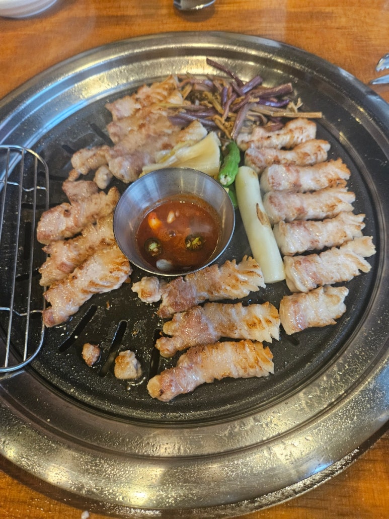 고기굽는남자 이미지