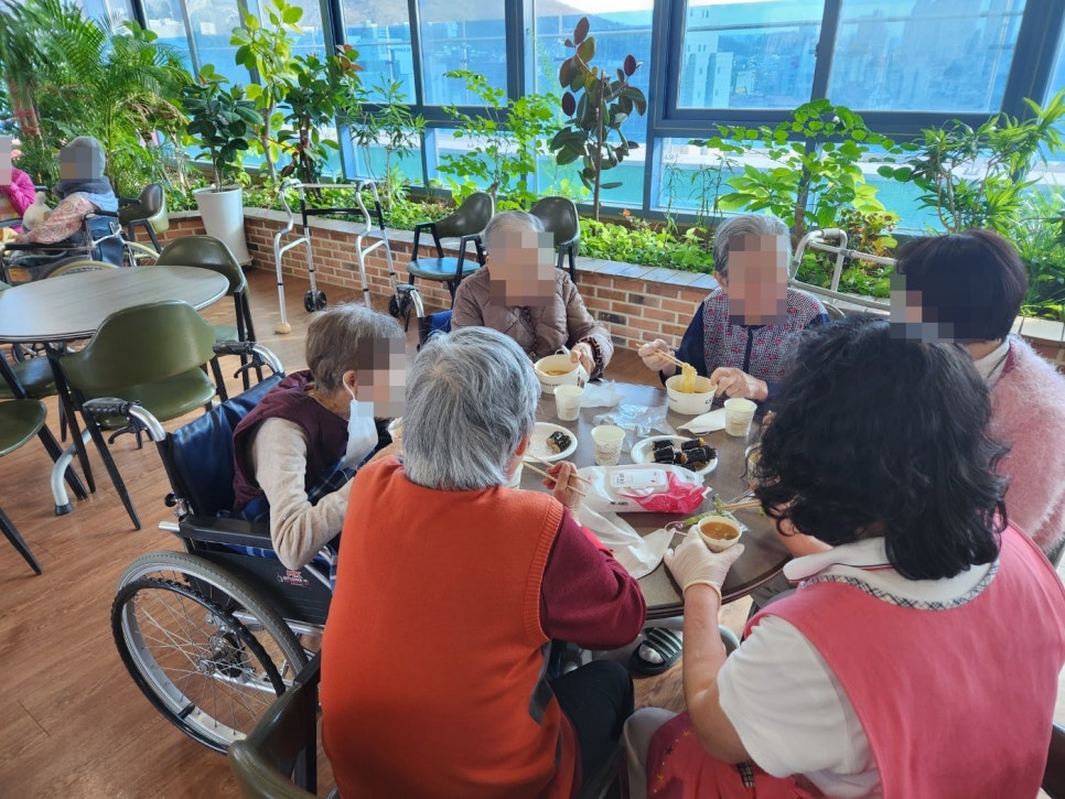 나비꼬마김밥 이미지