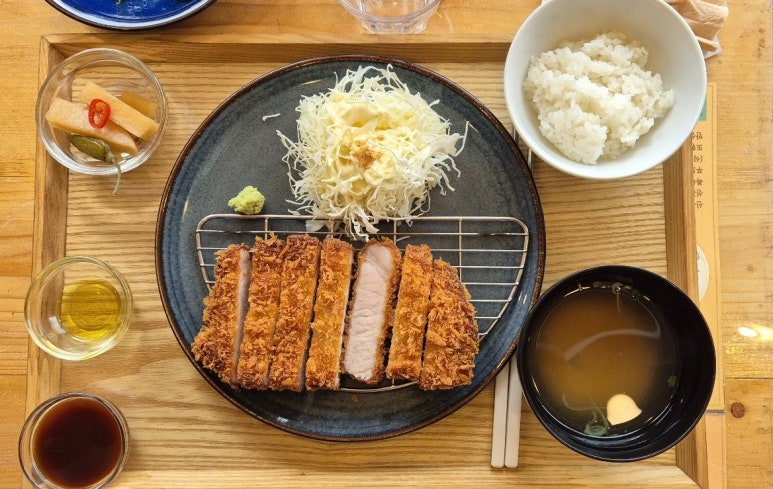 나인원카츠 이미지