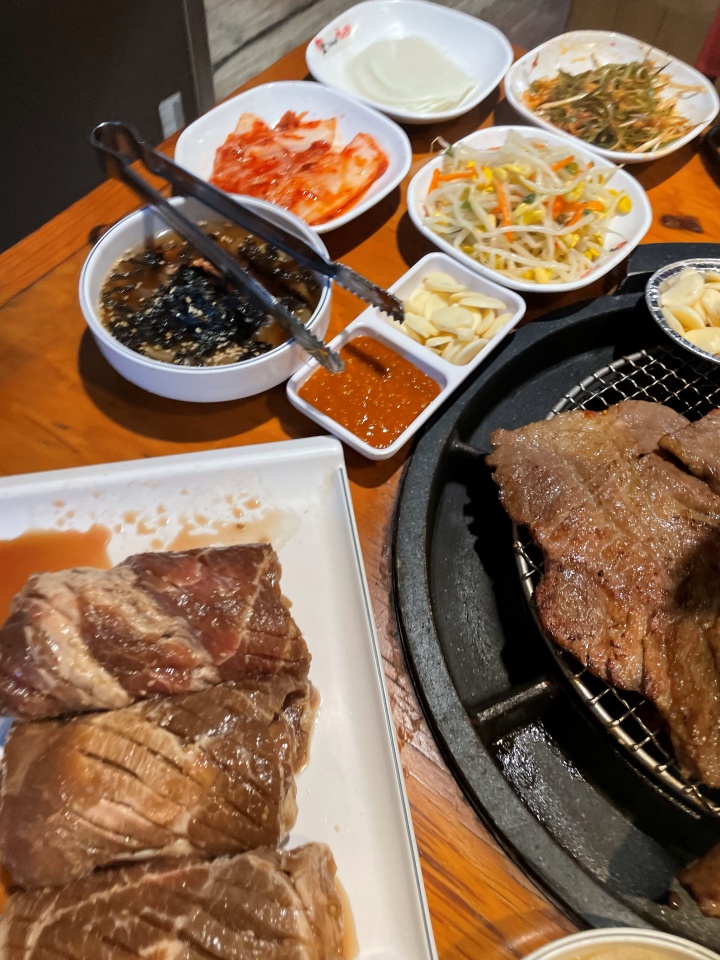 자연숯불화로구이 이미지