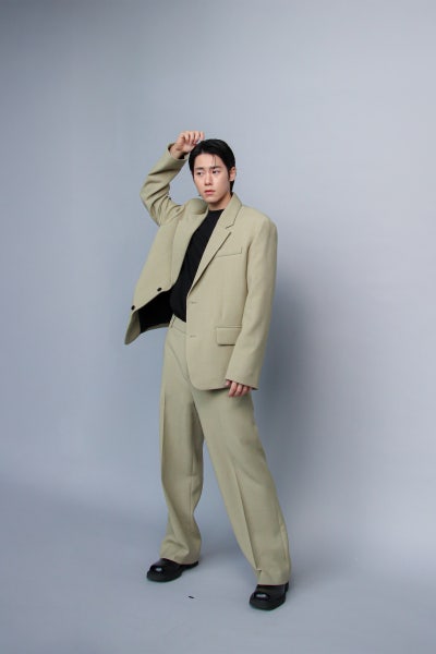 정완 이미지