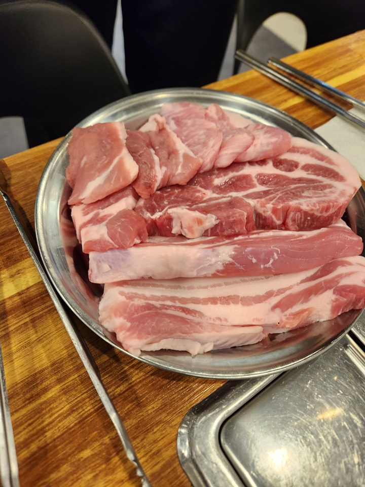 명품 한돈한우 정육 이미지