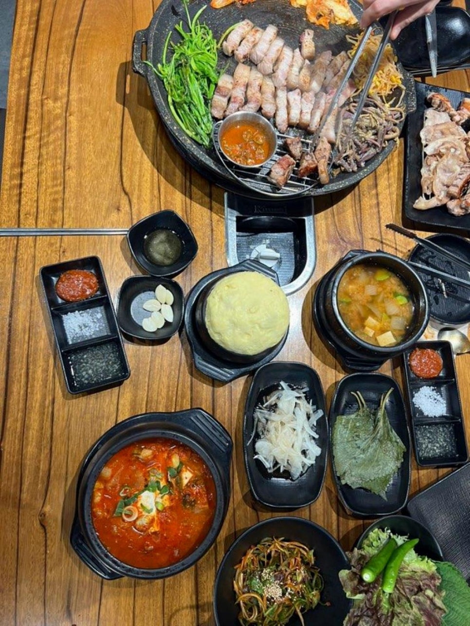 지리산흑돼지 이미지