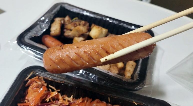 프리미엄쫄면삼겹고돼지 이미지