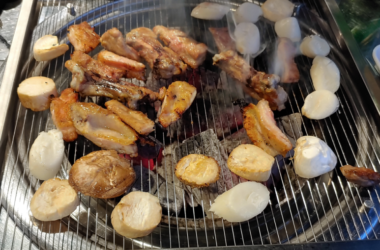 민우네숯불닭갈비 이미지