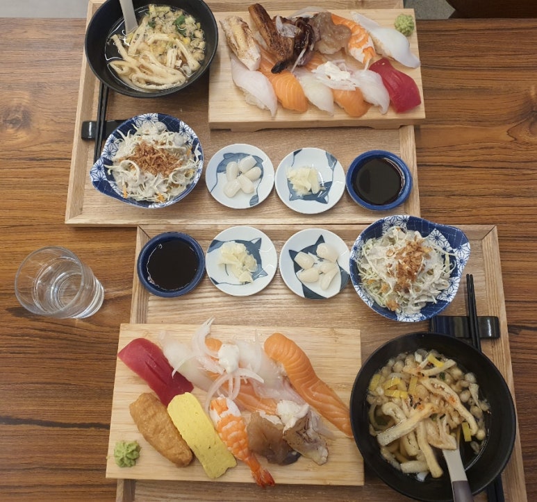 서정초밥 이미지