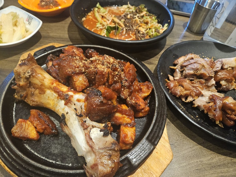 용족발용국수 이미지
