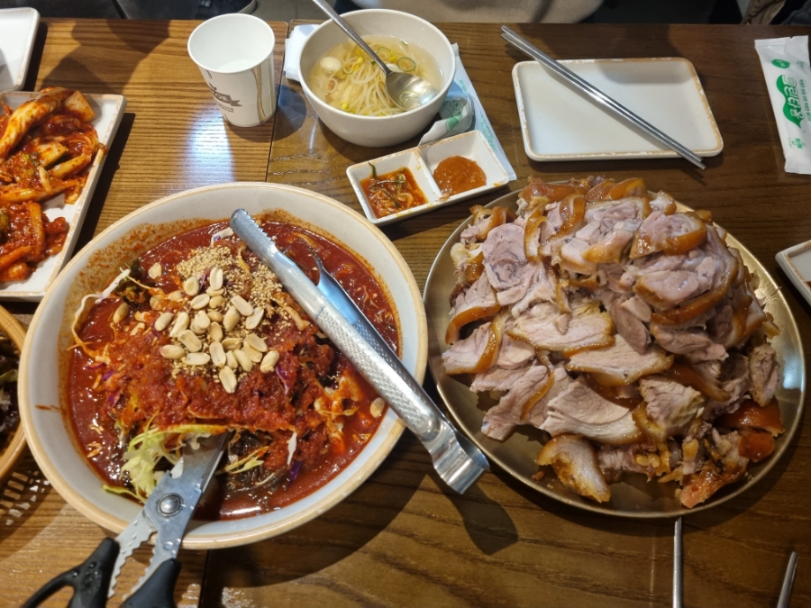 몽땅족발 이미지
