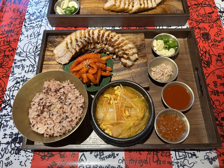 옴그족발전주삼천평화점 이미지