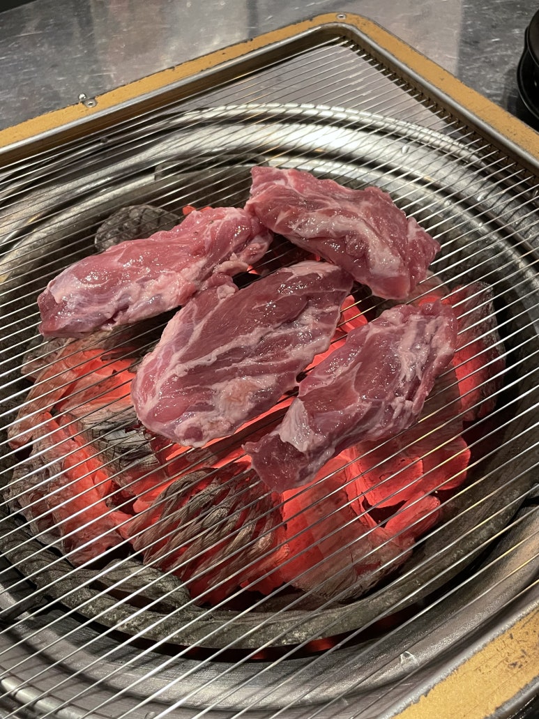 깡통뒷고기 이미지
