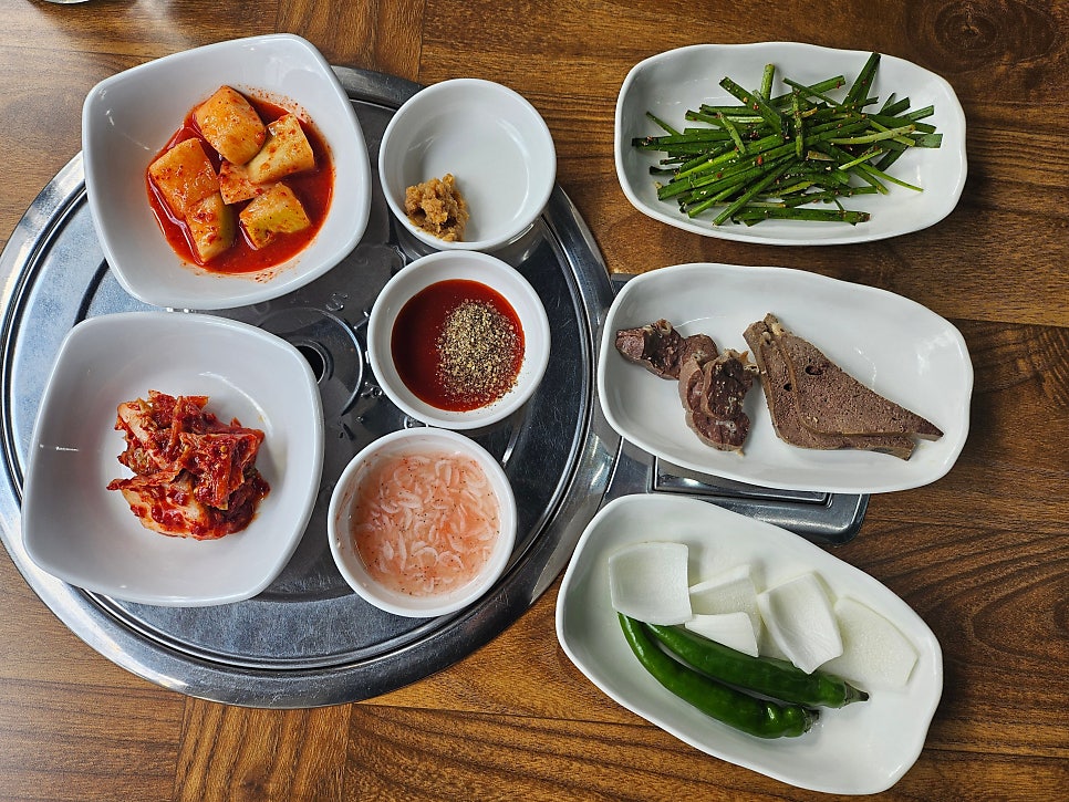 모도리국밥 이미지
