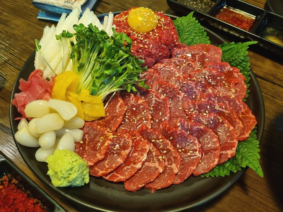 리리육회 이미지