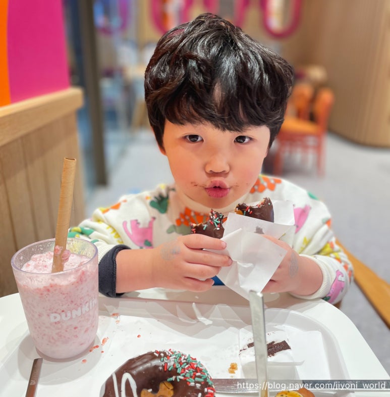 던킨한영아동병원 이미지