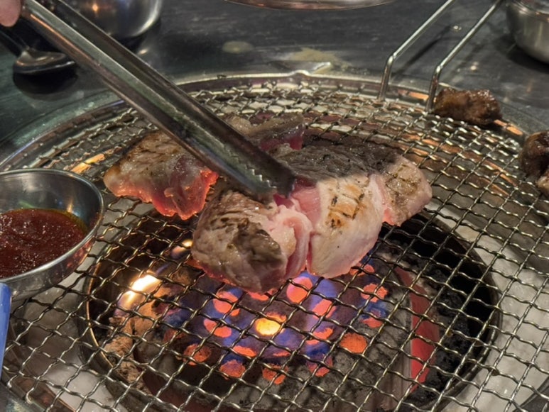 진영 고기짱 이미지