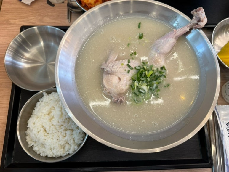 언양닭칼국수 양덕점 이미지