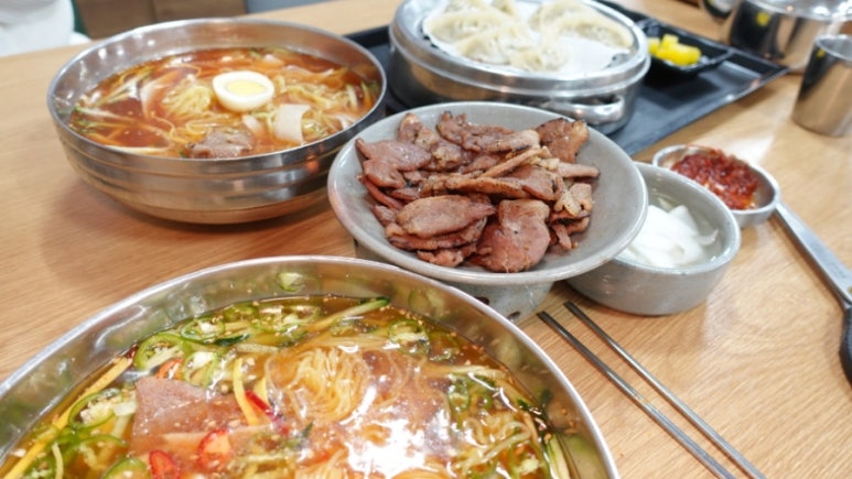 밀면 이미지