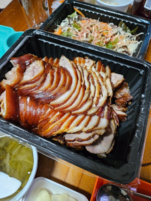 탐라왕족발 이미지