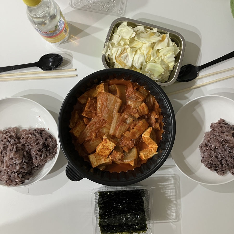 김치찜에 진심 이미지