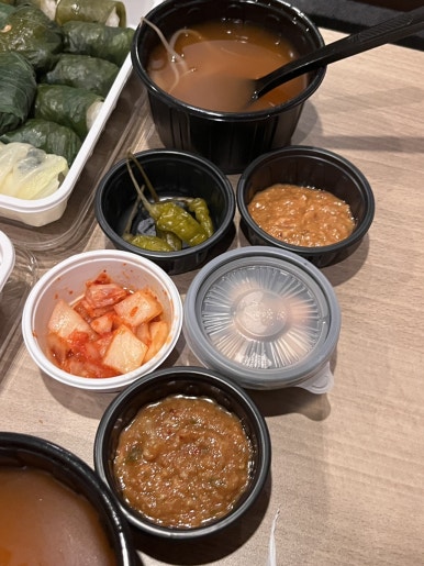 고귀한식탁 이미지