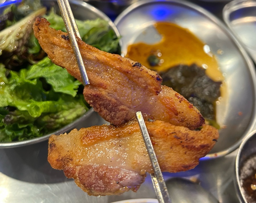 홍구삼겹 이미지