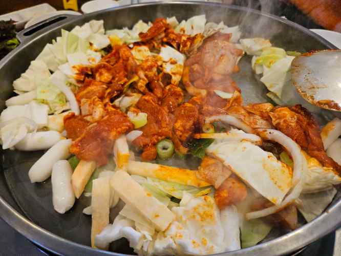 호반닭갈비 이미지