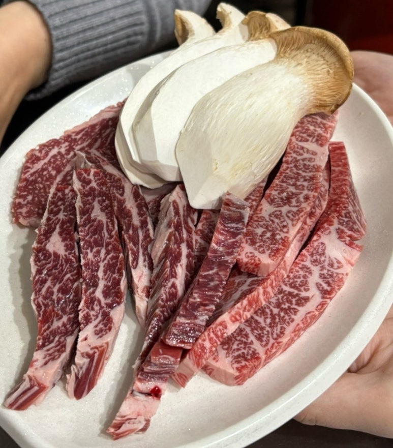 꾸버소 이미지