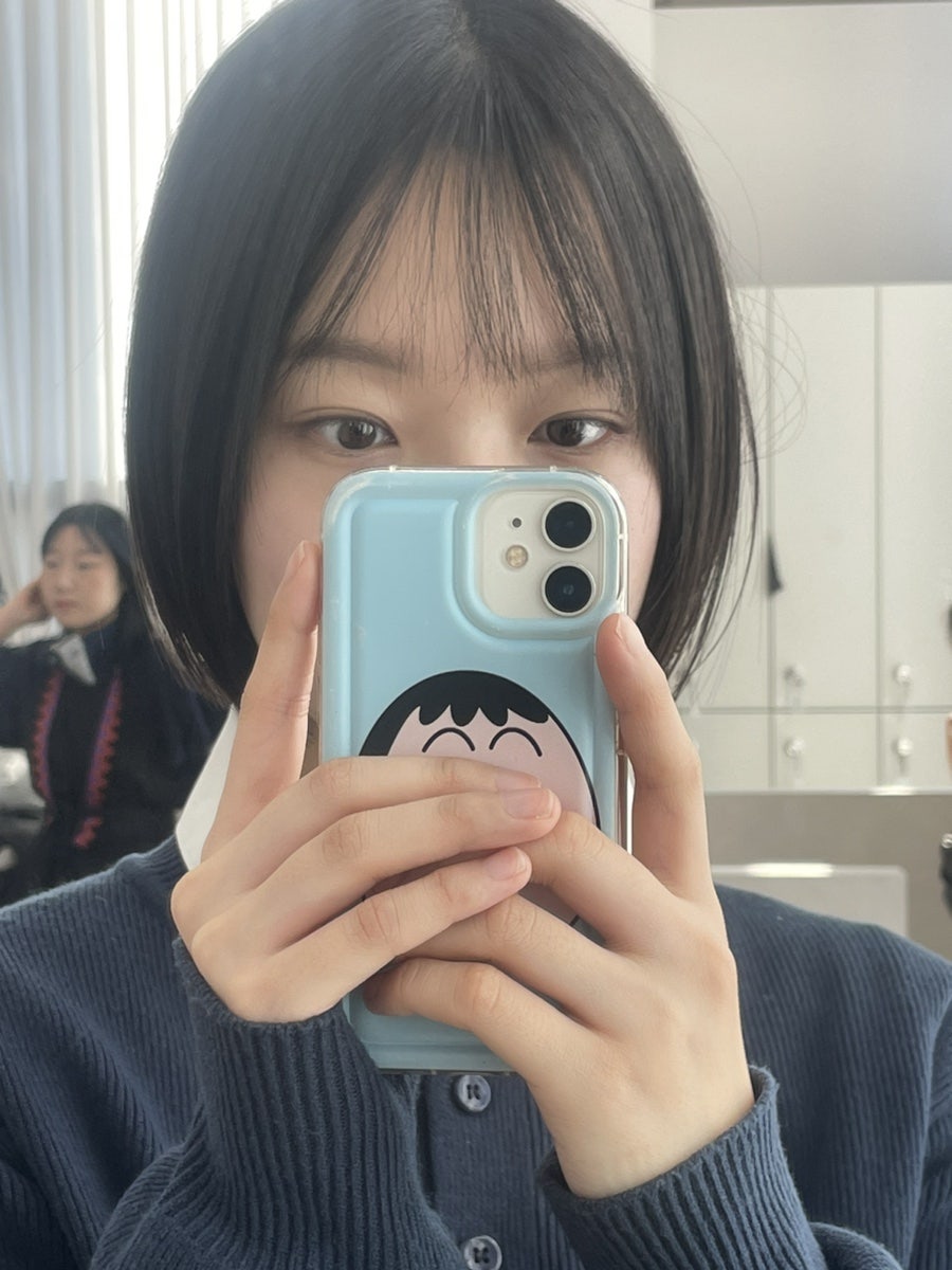 빈에물들다윤 이미지