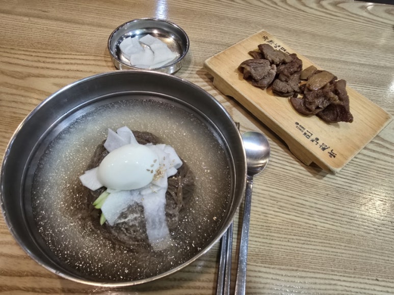 육쌈냉면가산디지털 이미지